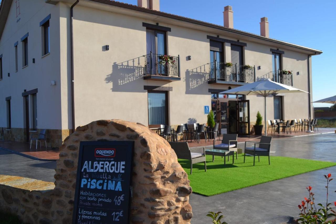 Albergue La Huella San Martín del Camino Exterior foto